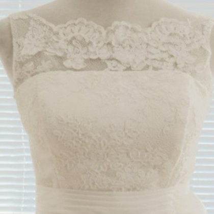 Lovely White Satin And Lace Short Bridesmaid..