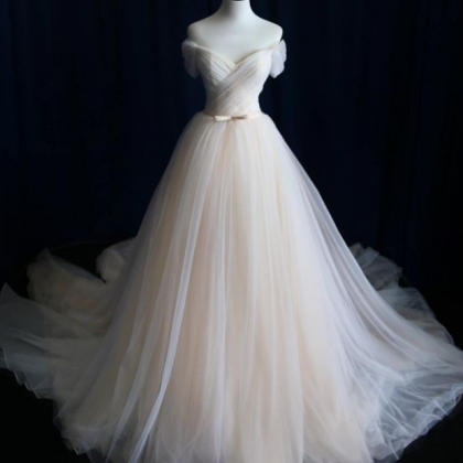 Wedding Dresses,bridal Dress,brides Dress,vintage..