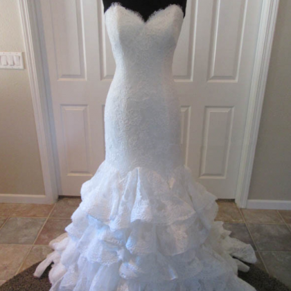 Sweetheart Mermaid Full-laced Wedding Dress With..