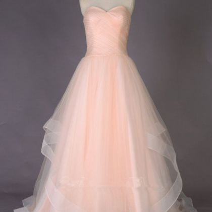 Strapless Sweetheart A-line Tulle Prom Dress..
