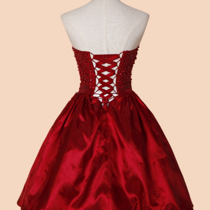 A-line Sweetheart Above-knee Red Stretch Satin..