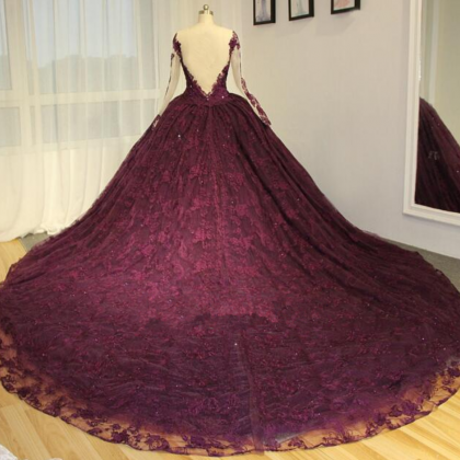 High-end Wedding Dress Purple Lace Wedding Dress..