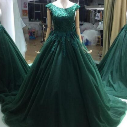 Designer Lace Backless Ball Gown Appliques Sexy..