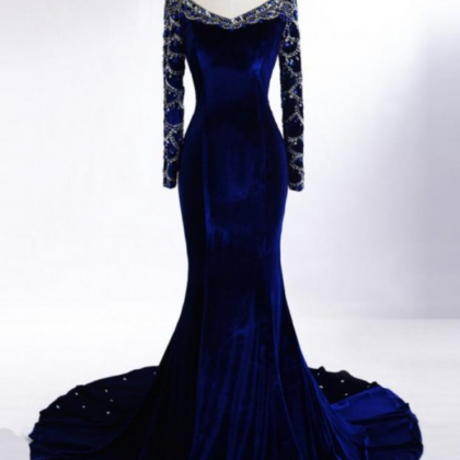 Luxurious Evening Dresses With Long Sleeves Velvet..