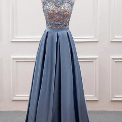 Two-piece Evening Dress Featuring Lace High Halter..