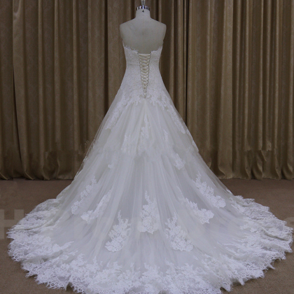 Luxury A-line Sweetheart Wedding Dresses Open Back..