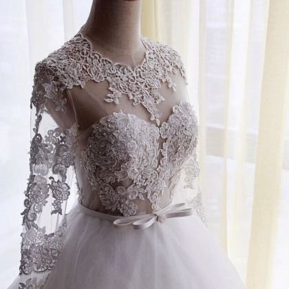 Romantic A Line Wedding Dresses See Through Lace..