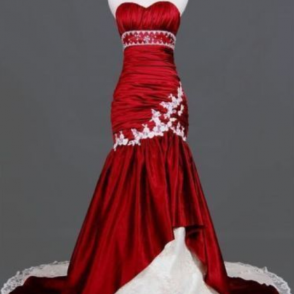 Vintage Red/White Mermaid Wedding D..