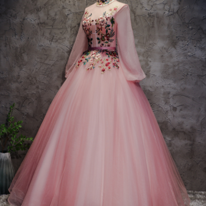 Sweet Pink Lace Prom Dress Long Sleeved Appliques..