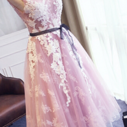 Short V-back Lace Wedding Dress,tea Length Lace..