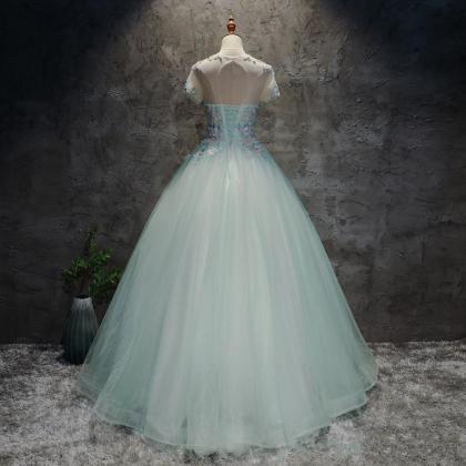 Fashion Embroidrey Sequins Ball Gown Quinceanera..