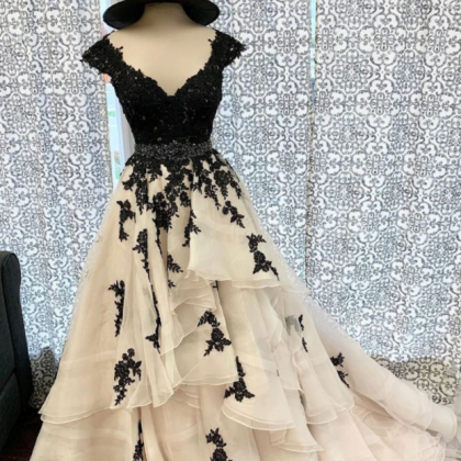 Black Sweetheart Tulle Lace Long Prom Dress Black..