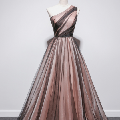 2022 Elegant Temperament Long Evening Dress..