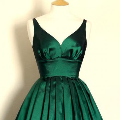 Emerald Green Short Bridesmaid Dresses