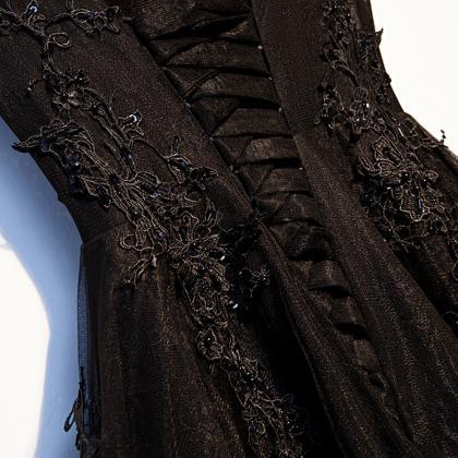 Black O-neck Evening Dress Fashion Embroidery..