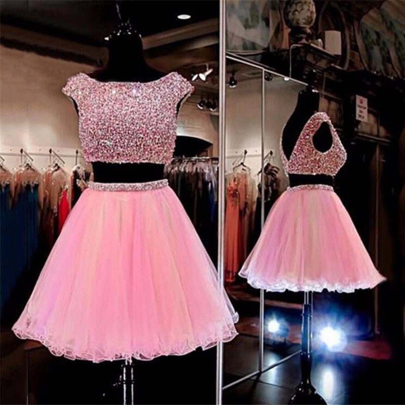 Two Pieces Pink Short Crystals Homecoming Dresses Scoop Short Sleeve Backless Tulle Rhinestone Sexy Cocktail Dresses For Prom
