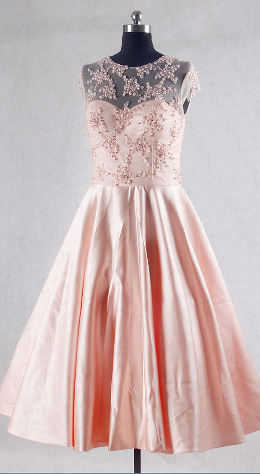 Cap Sleeve A Line Pearls Beading Knee Length Peach Pink Short Homecoming Dresses