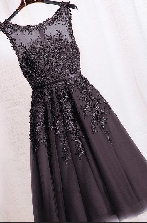 Knee Length Homecoming Dress,applique Black Homecoming Dresses