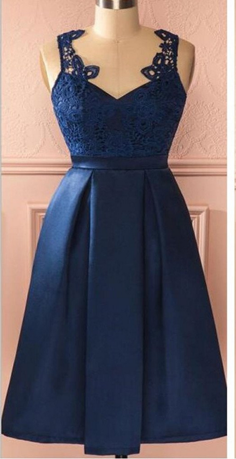 Royal Blue Vintage Lace See Through Homecoming Prom Dresses