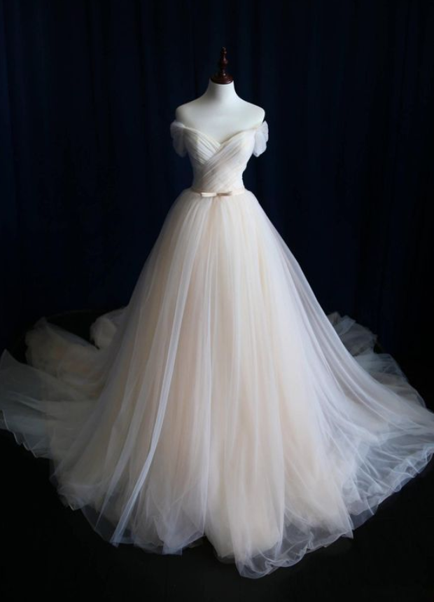 Wedding Dresses,bridal Dress,brides Dress,vintage Wedding Gowns,wedding Gown
