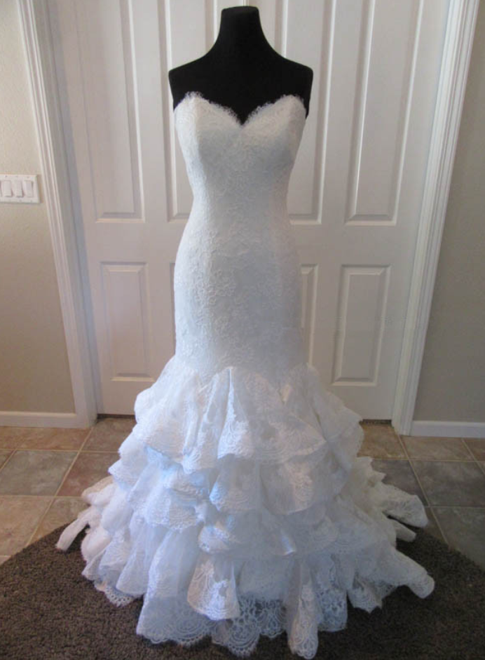 Sweetheart Mermaid Full-laced Wedding Dress With Layered Ruffles