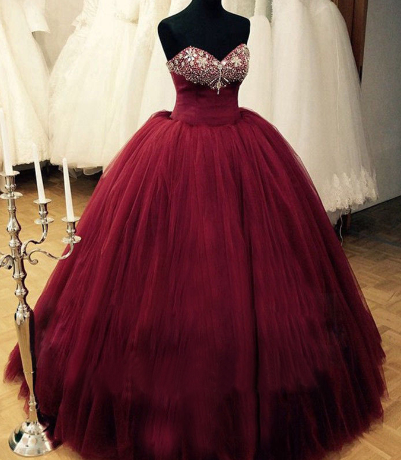 Romantic Burgundy Quinceanera Dresses Sweetheart Beaded Tulle Puffy Formal Prom