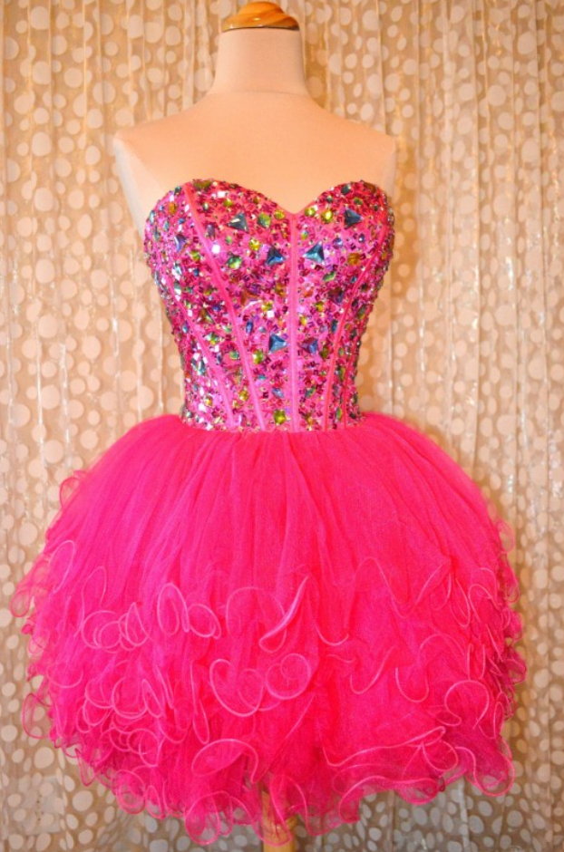 Sweetheart Neckline Laced Up Short Crystal Beads Ruffle Pink Homecoming Dresses