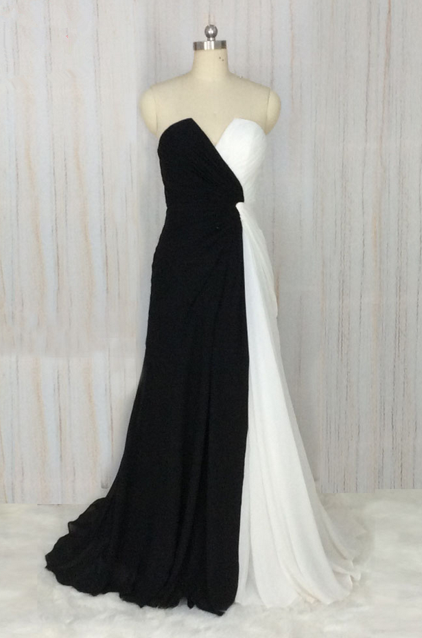 Black And White Prom Dresses V Neck Chiffon A Line Prom Gown For Women