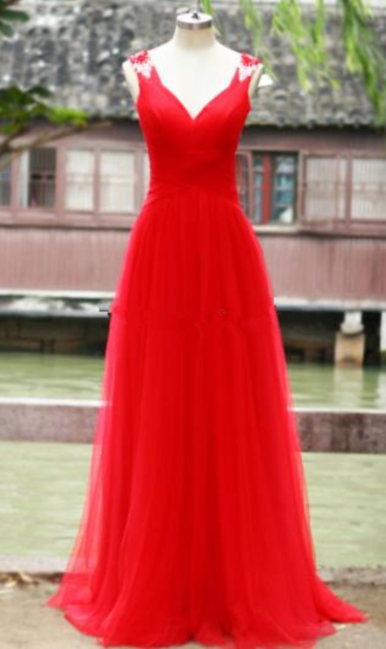 Red Tulle A-line Prom Gown Immagine Reale Sexy Scollo A V Aperto Indietro Pavimento-lunghezza Paillettes Fiori In Rilievo Da Promenade