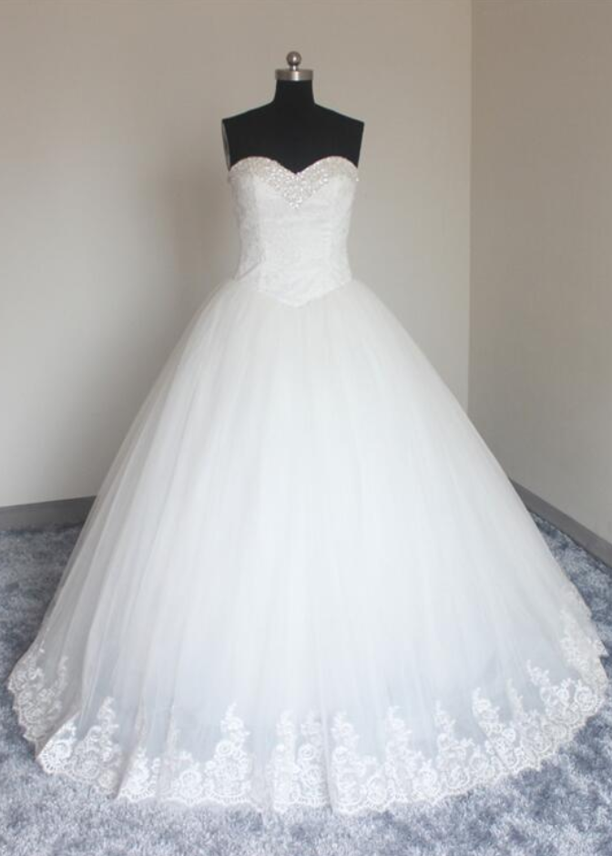 Tulle Wedding Dresses Ball Gown Sweetheart Sweep/brush Applique Top Beaded Bridal Gowns Quinceanera Dresses