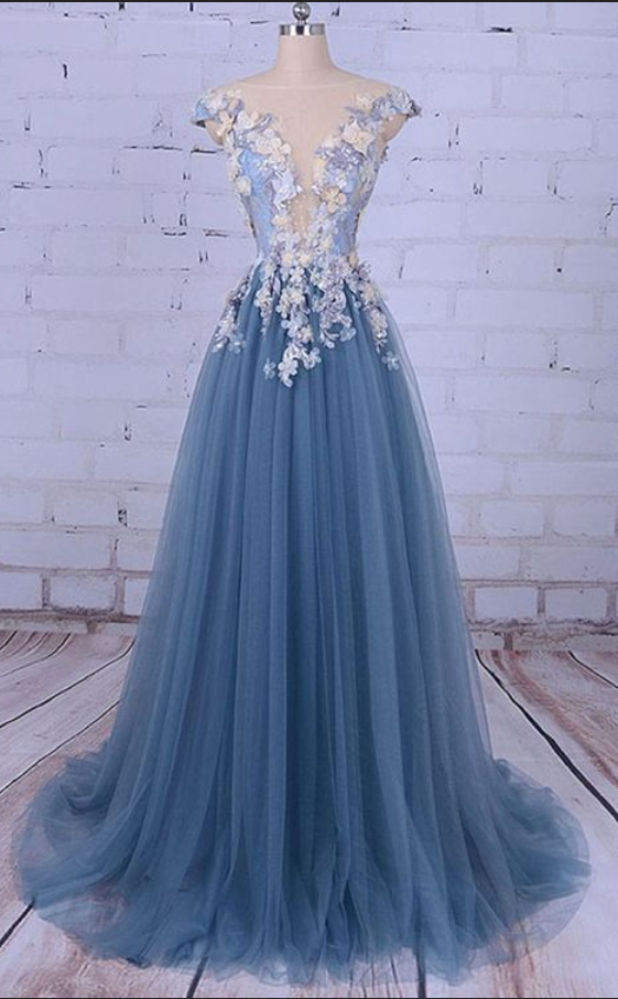 Deep V-Neck Appliqued Tulle Open Back Prom Dress Daffodil