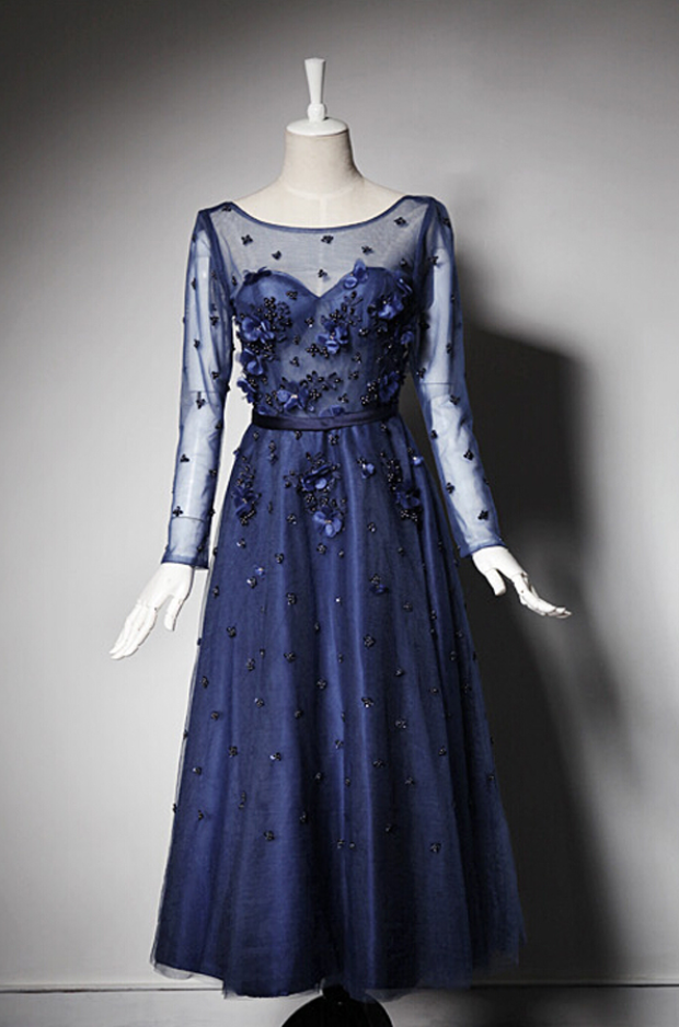 Exquisite Scoop A-line Tea Length Tulle Dark Navy Prom Dress With Long Sleeves