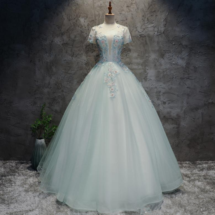 Fashion Embroidrey Sequins Ball Gown Quinceanera Dresses Beading Organza Lace Up Sweet 16 Dresses Debutante 15 Year Party Dress