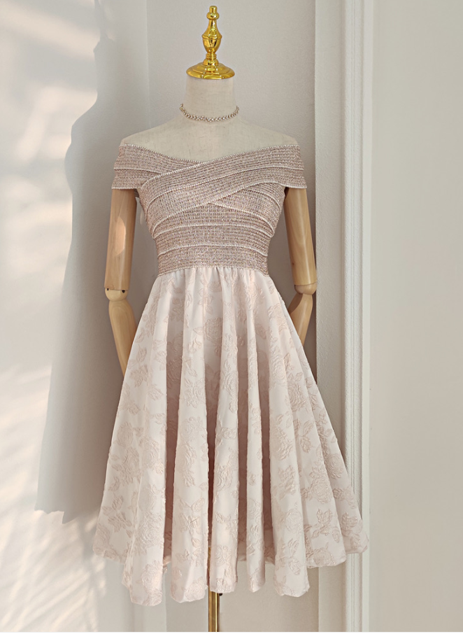 JACQUARD HEPBURN DRESS IVORY Sサイズ Hepburn Style, Vintage