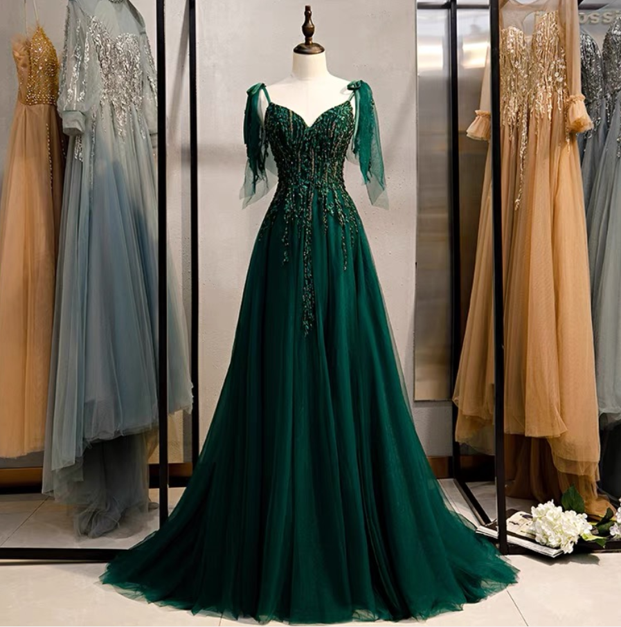 Green Class Evening Dress, Style, V-neck, Trailing Birthday Party Dress,custom Made