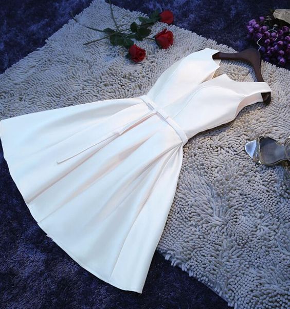 White Satin Homecoming Dress, Party Dress on Luulla