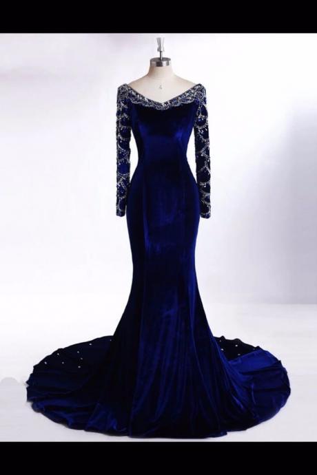 Mermaid Prom Dress V-Neck Evening Gowns With Beaded Crystal Long Sleeve Sweep Train Satin