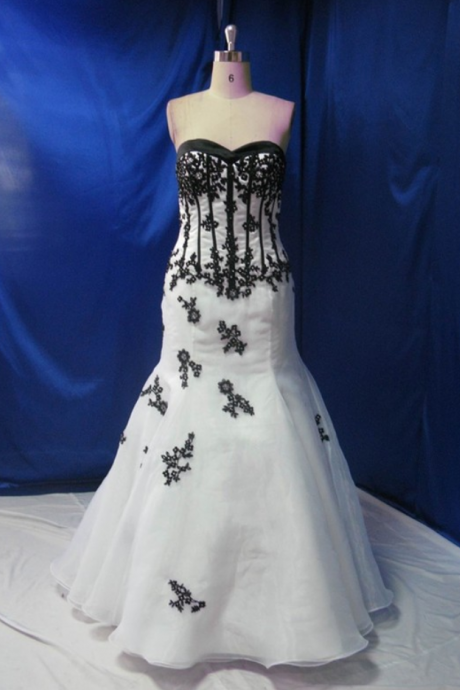 Cheap Elegant Real Image Gothic Purple Wedding Dresses Vestidos de Novia Mermaid Sweetheart Appliques Beads Bridal Gowns