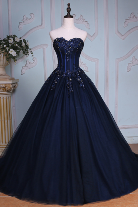 Navy Blue Sweetheart Beaded Applique Tulle Quinceañera Dress With Chapel Train