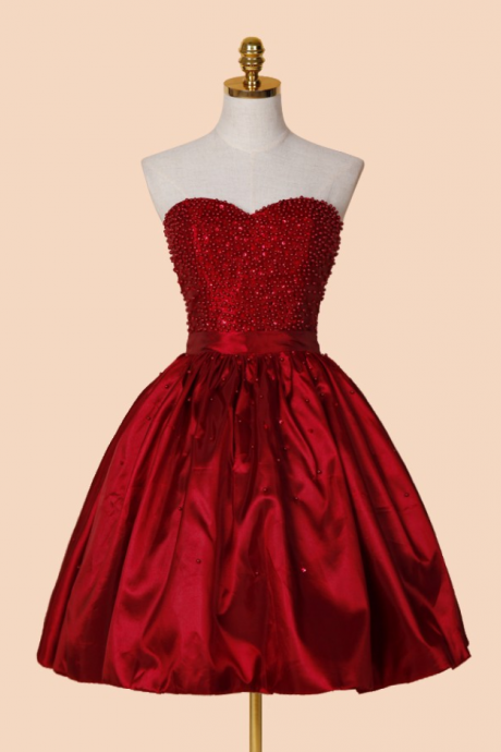 A-line Sweetheart Above-knee Red Stretch Satin Homecoming Dress With Beading