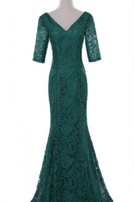 The Middle - Sleeved Ball Gown In A Formal Evening Dress Ball Gown