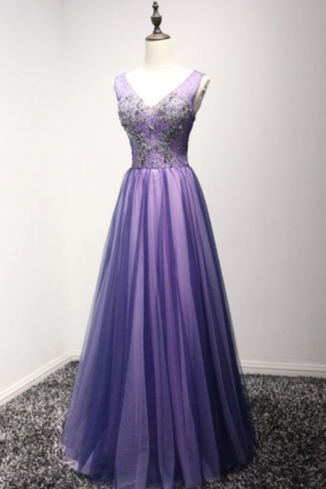 Stunning A-line V-neck Floor-length Tulle Prom Dress With Beading