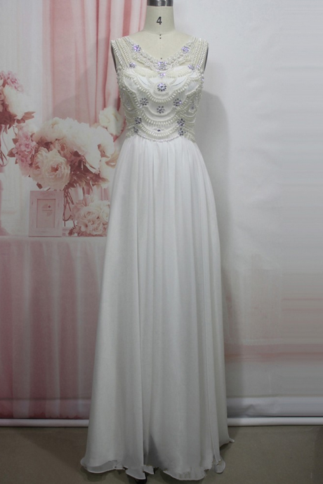 A-line V-neck Chiffon Tulle Sweep Train With Pearl Detailing Prom Dresses