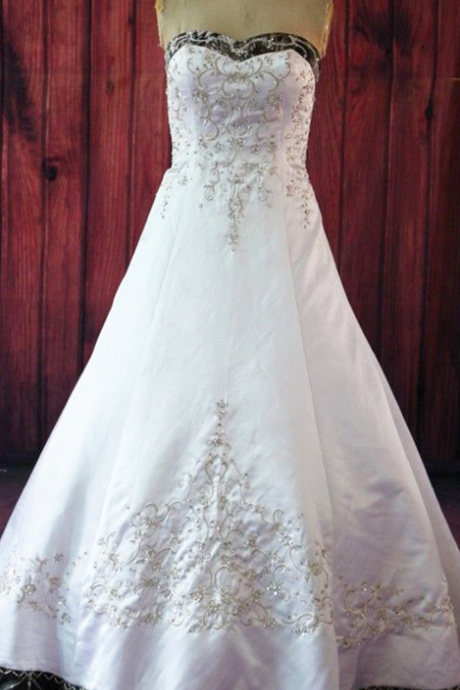 White Wedding Dress, Satin Wedding Dresses,embroidery Wedding Dresses,bridal Gown