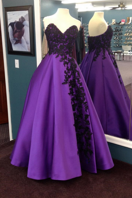 Purple Ball Gowns,black Lace Appliques Dress,sweetheart Prom Dress,quinceanera Dresses