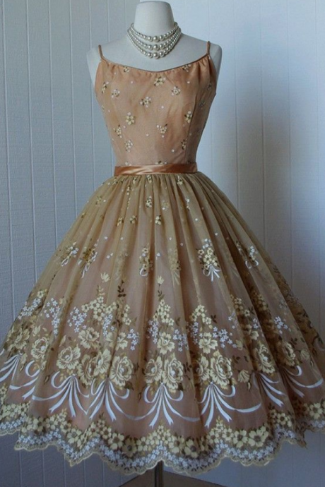 A-line Spaghetti Straps Tea-length Champagne Lace Homecoming Dress With Appliques
