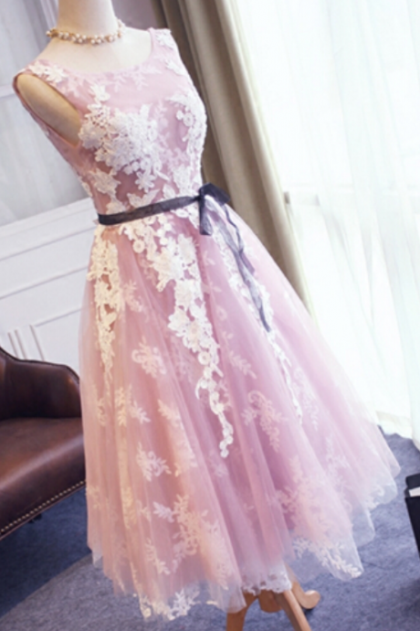 Short V-back Lace Wedding Dress,tea Length Lace Bridal Dress,v-back Lace Bridesmaid Dress