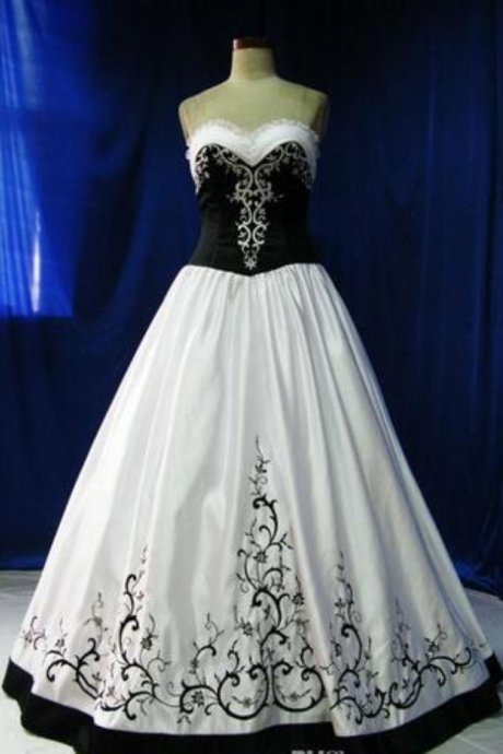 Vintage Black And White Wedding Dresses Floor Length Sweetheart Wedding Dress With Embroidery Princess A Line Ball Wedding Gowns