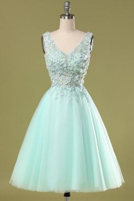 Cute Mint Green Short Prom Dress With Lace Appliques