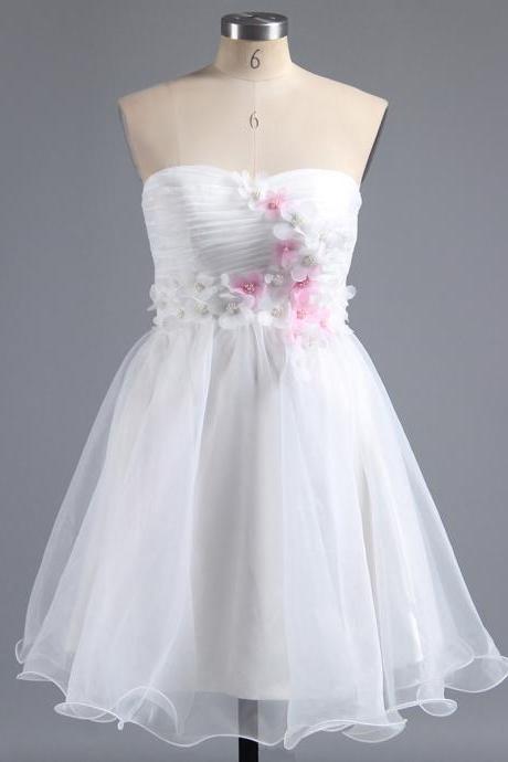 White Sweetheart Homecoming Dress with 3-D Appliques, Floral Short Homecoming Dress, Sweet Organza Homecoming Dress with a Ribbon